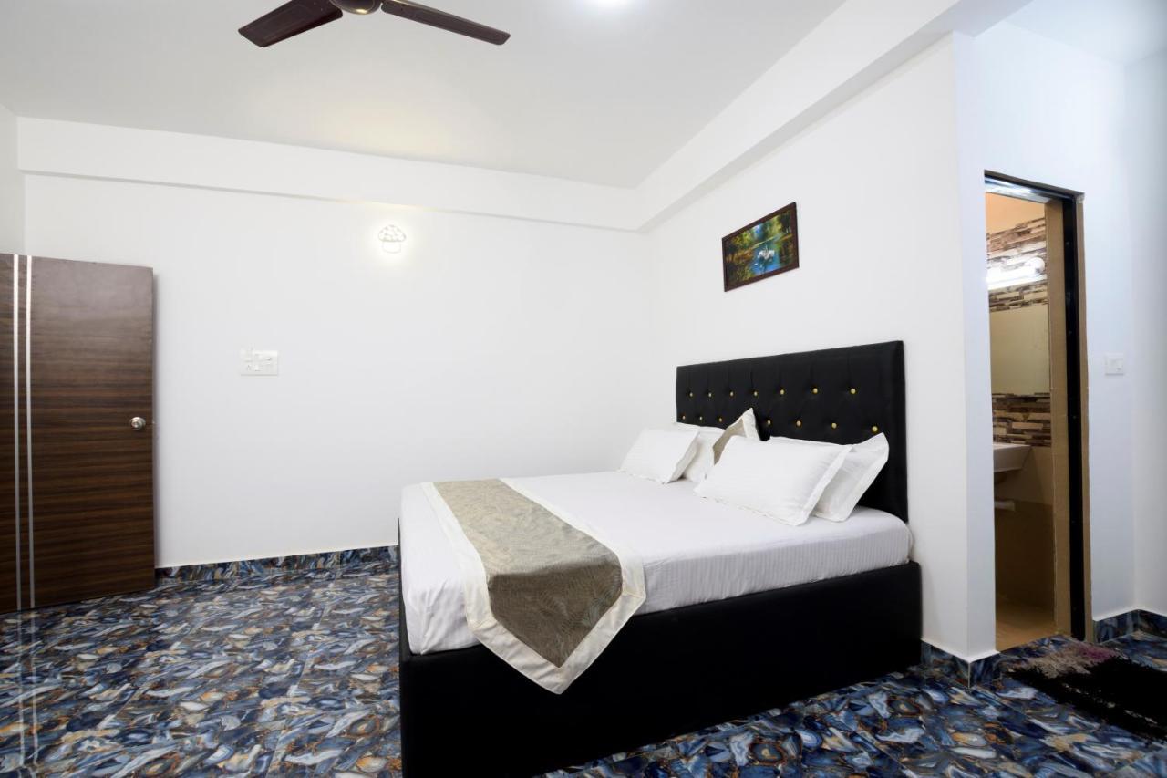 Hotel Flying Goa Calangute Exterior photo
